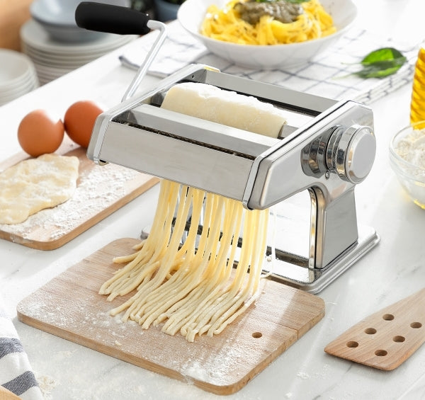 Prepara pasta fresca casera en solo 9 minutos con la máquina para hacer  pasta de Lidl